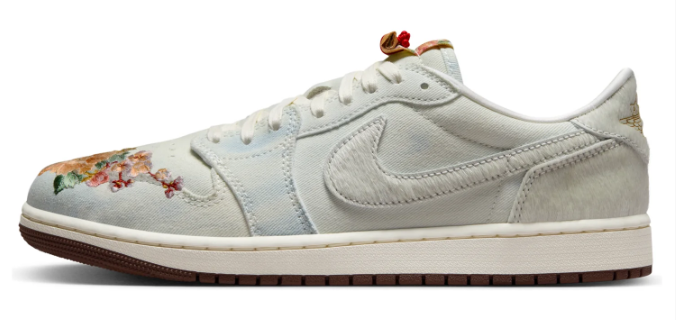 Air Jordan 1 Low OG Year of the Horse (2026) – Black