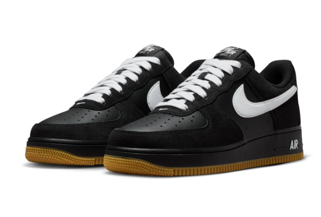 Men's Nike Air Force 1 Low '07 LV8 | Black / White | IR0952-001