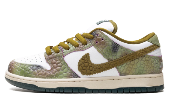 Nike SB Dunk Low x Alexis Sablone “Chameleon” | HJ3386-300