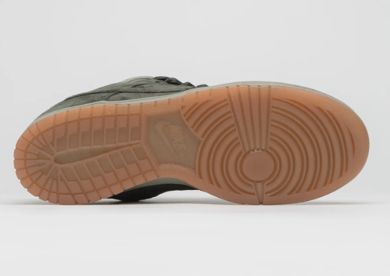 Nike SB Dunk Low Pro B 'Sequoia' – Olive Green & Gum