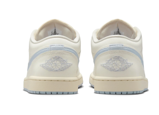 Air Jordan 1 Low Women's Sneakers "Ghost" – Off-White / Pale Blue