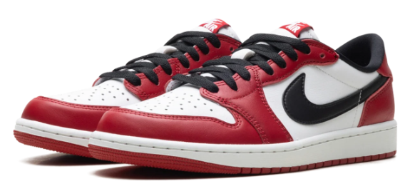 Air Jordan 1 Retro Low OG Chicago (2025) – Varsity Red / Black / Summit White